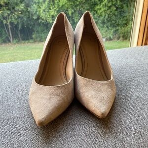 Marc Fisher block heel pumps. Size 8M Suede heels. Used condition